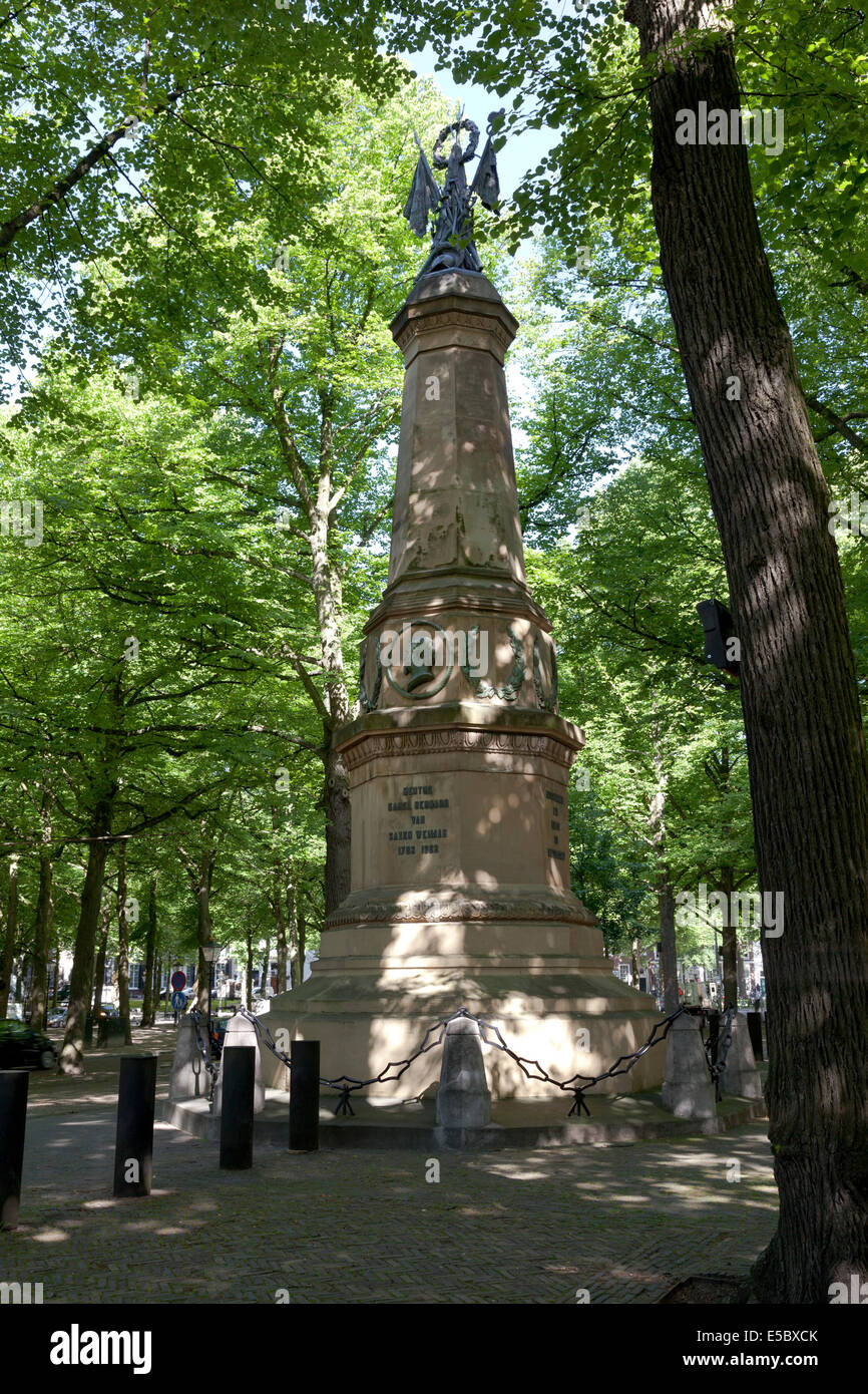 Monumento commemorativo Karel Bernard von Saxn Weimar presso il Lange Voorhout a L'Aia, Olanda Foto Stock