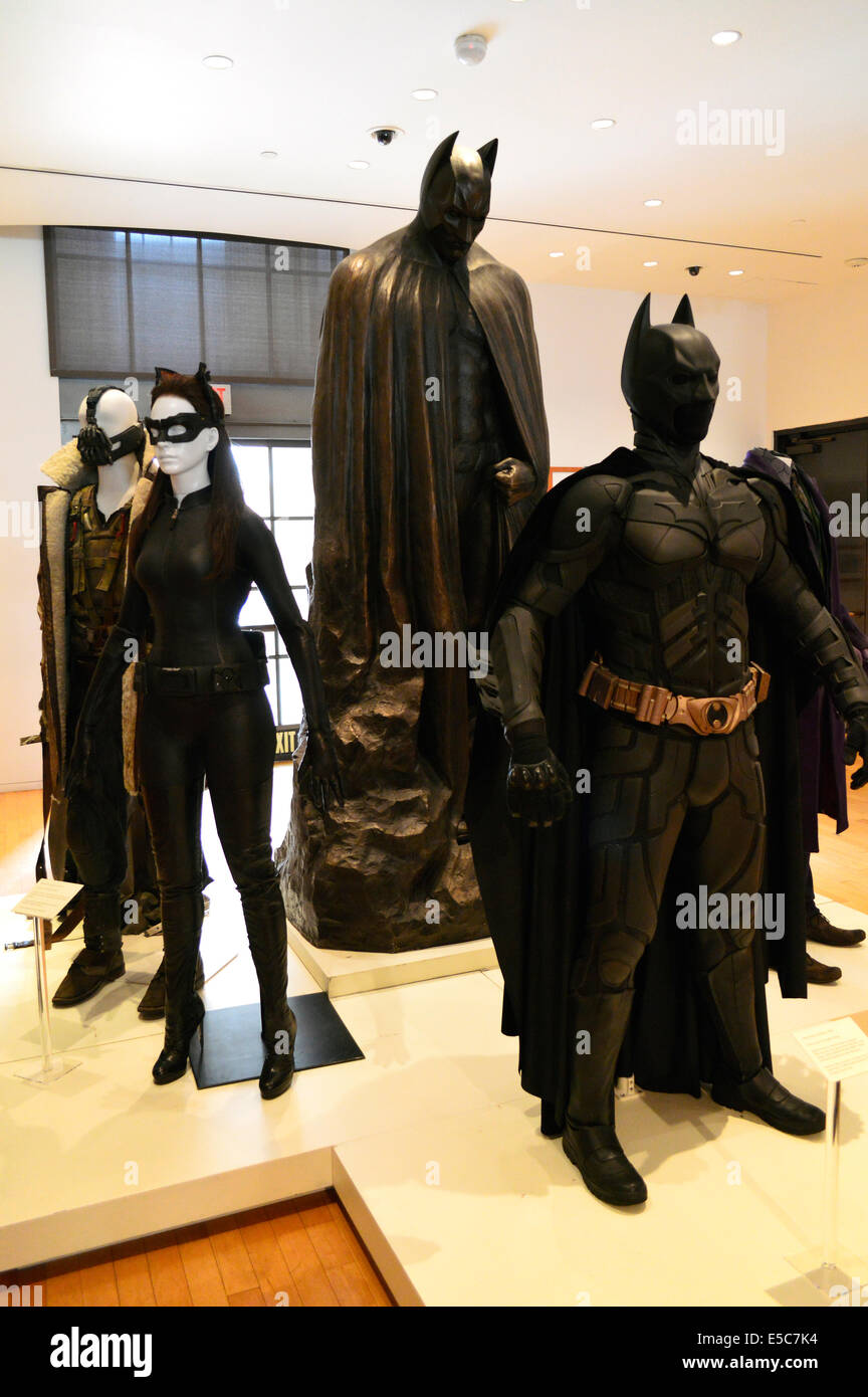 I costumi di Batman e Batwoman franchise di film al Warner Bros Studio di Burbank, Los Angeles. Foto Stock
