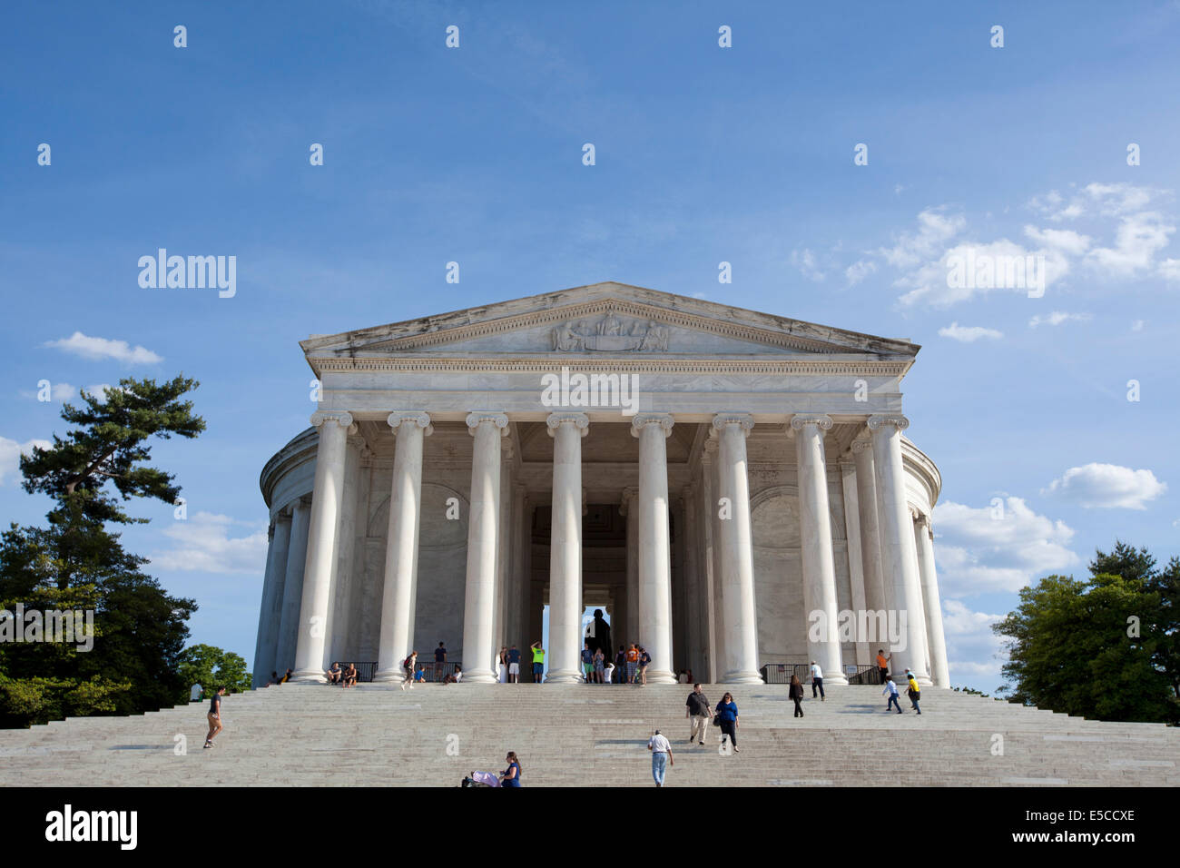 WASHINGTON D.C. - 25 Maggio 2014: Thomas Jefferson Memorial, modellato dopo il Pantheon di Roma, è l'America è primo memorial Foto Stock