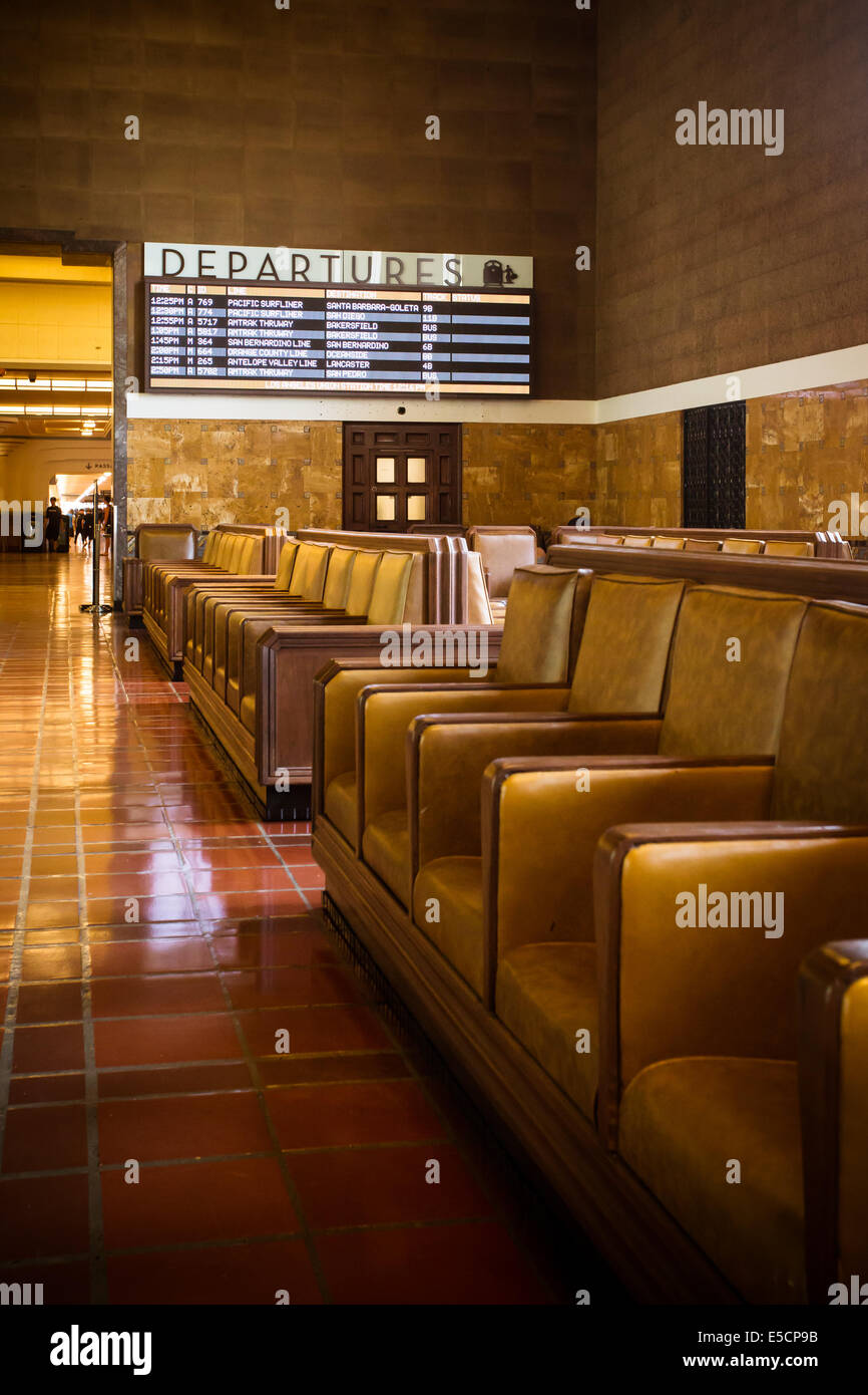 Il restaurato interni in stile art deco della Union Station di Los Angeles, California, Stati Uniti d'America Foto Stock