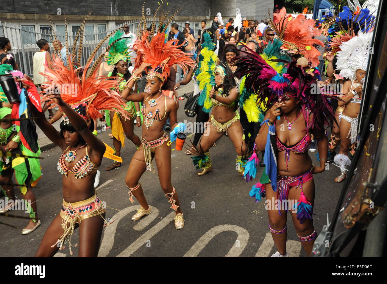 Carnevale di Notting Hill Street Parade Foto Stock