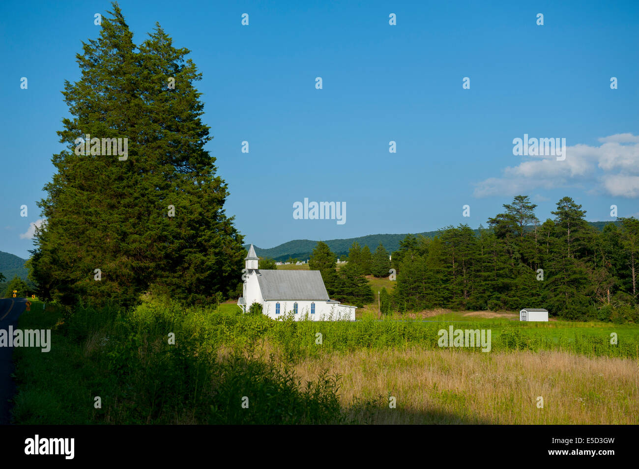 Stati Uniti Virginia VA Shenandoah Valley - Fort Valley - Il Dry Run Chiesa Cristiana nella contea di Shenandoah - costruito nel 1921 Foto Stock