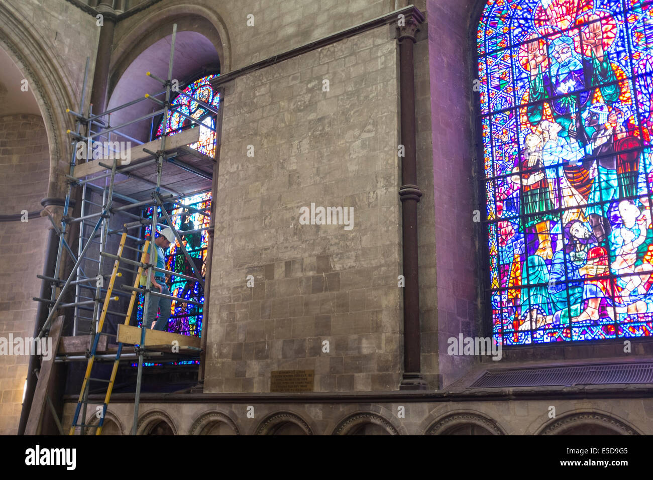 Lavori di restauro dentro la Cattedrale di Canterbury, England, Regno Unito Foto Stock