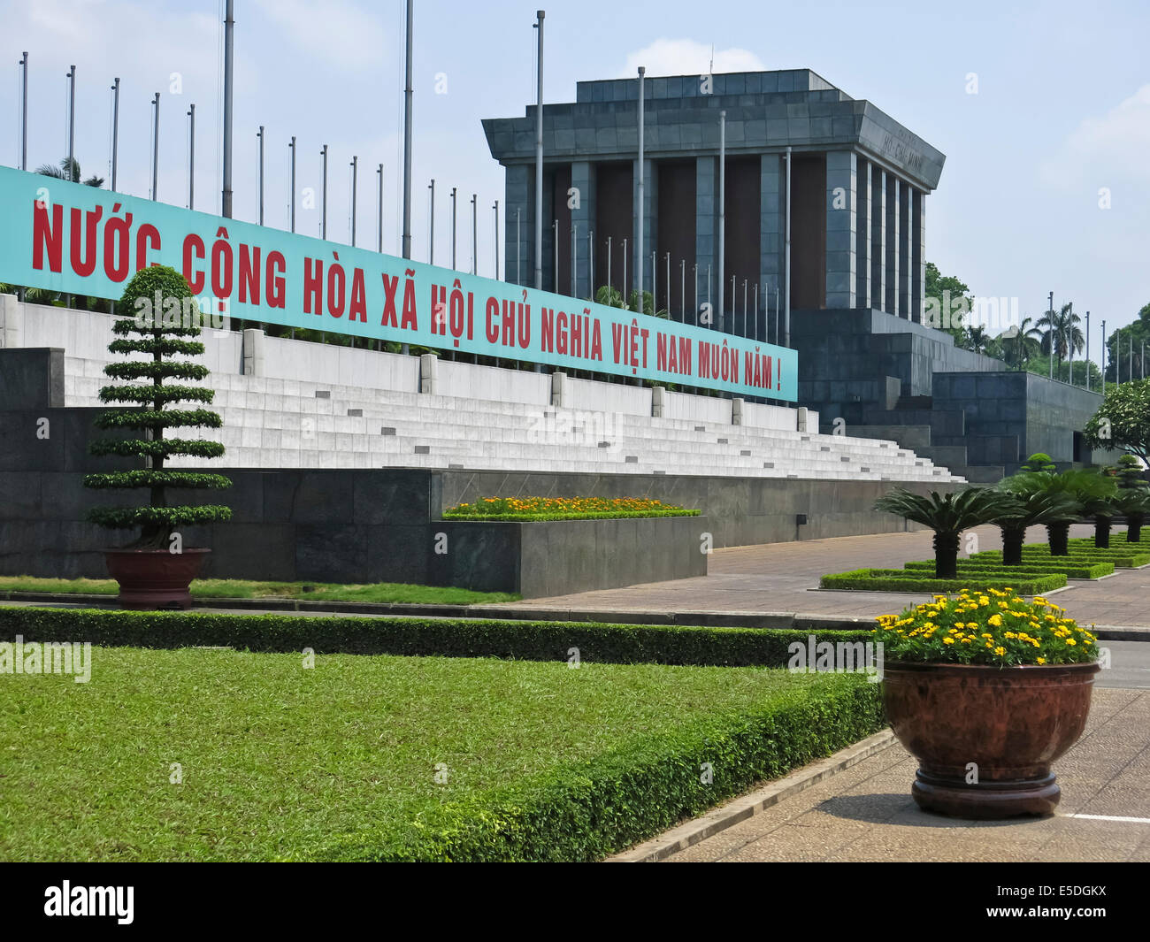 Mausoleo di Ho Chi Minh ad Hanoi Foto Stock