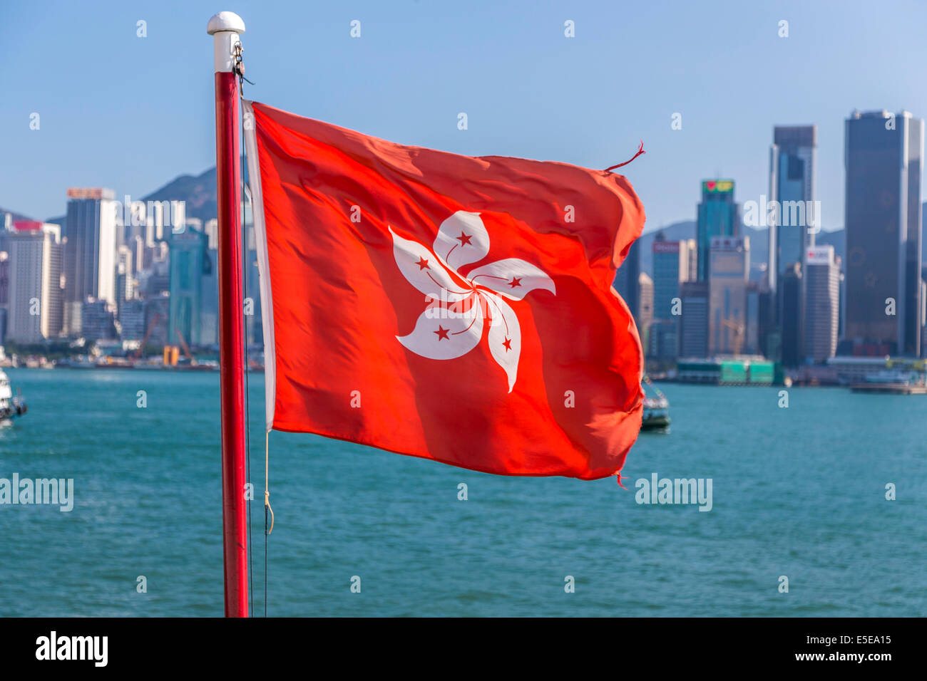 Cina Hong Kong VISTA DA KOWLOON E HONG KONG BANDIERA Foto Stock