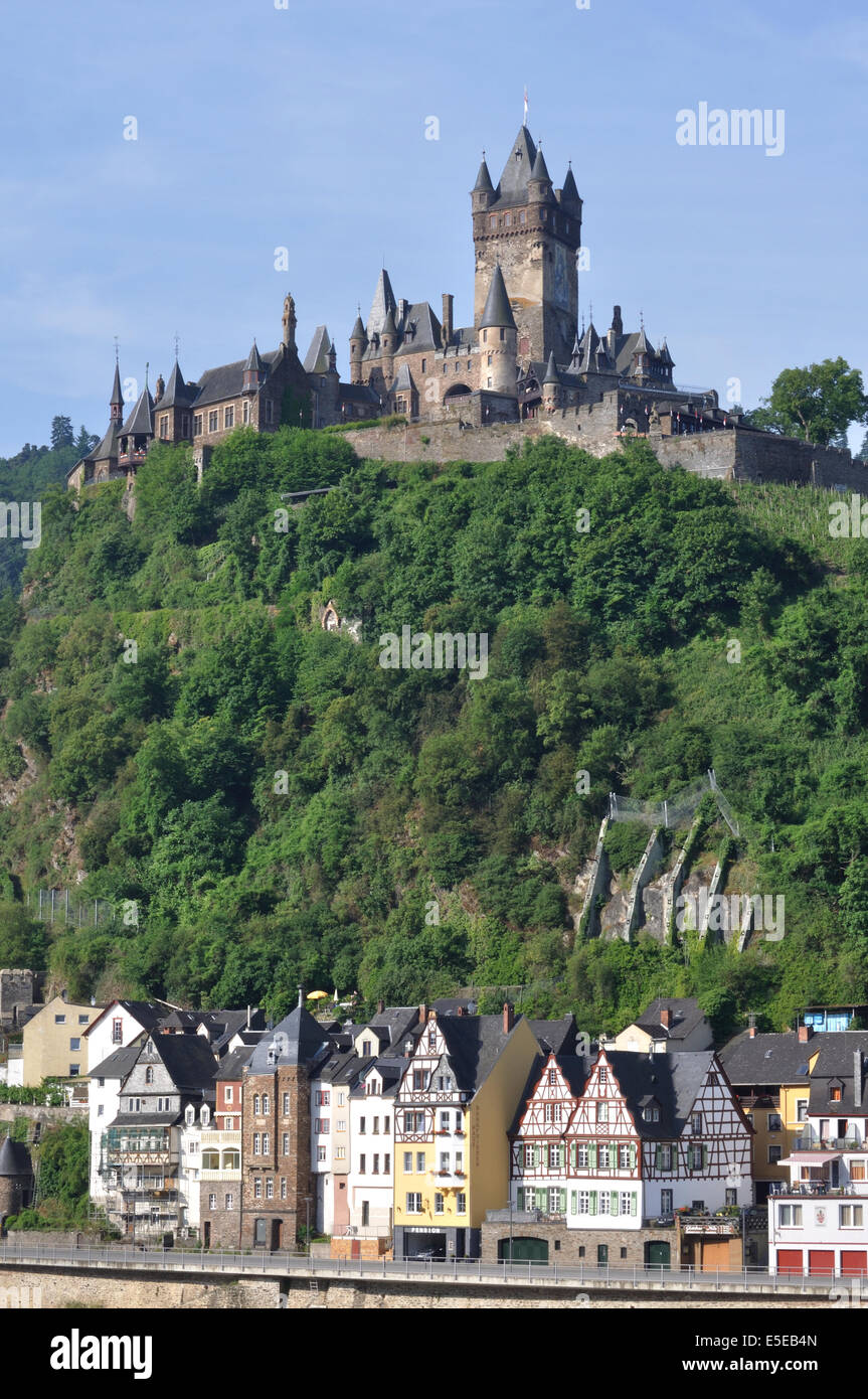 Cochem castello imperiale, o sul Reichsburg, sul fiume Moselle, Germania Foto Stock