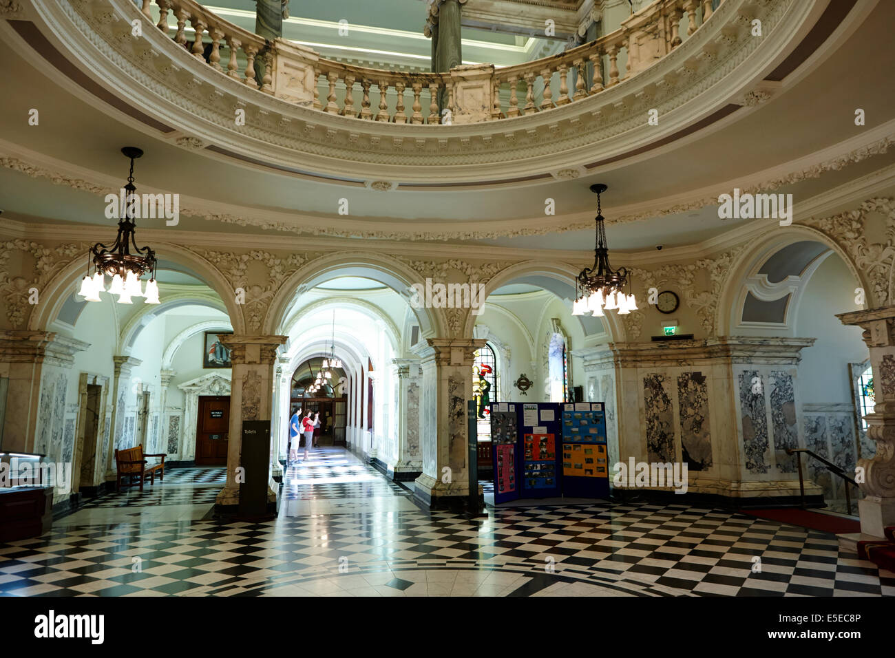 Interno del Belfast City Hall nel centro città Foto Stock