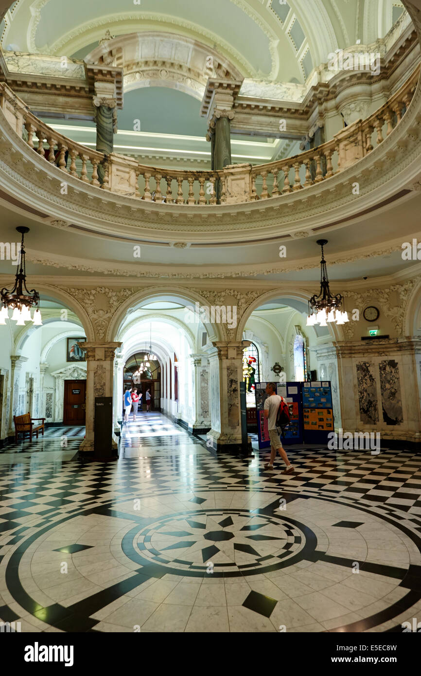 Interno del Belfast City Hall nel centro città Foto Stock