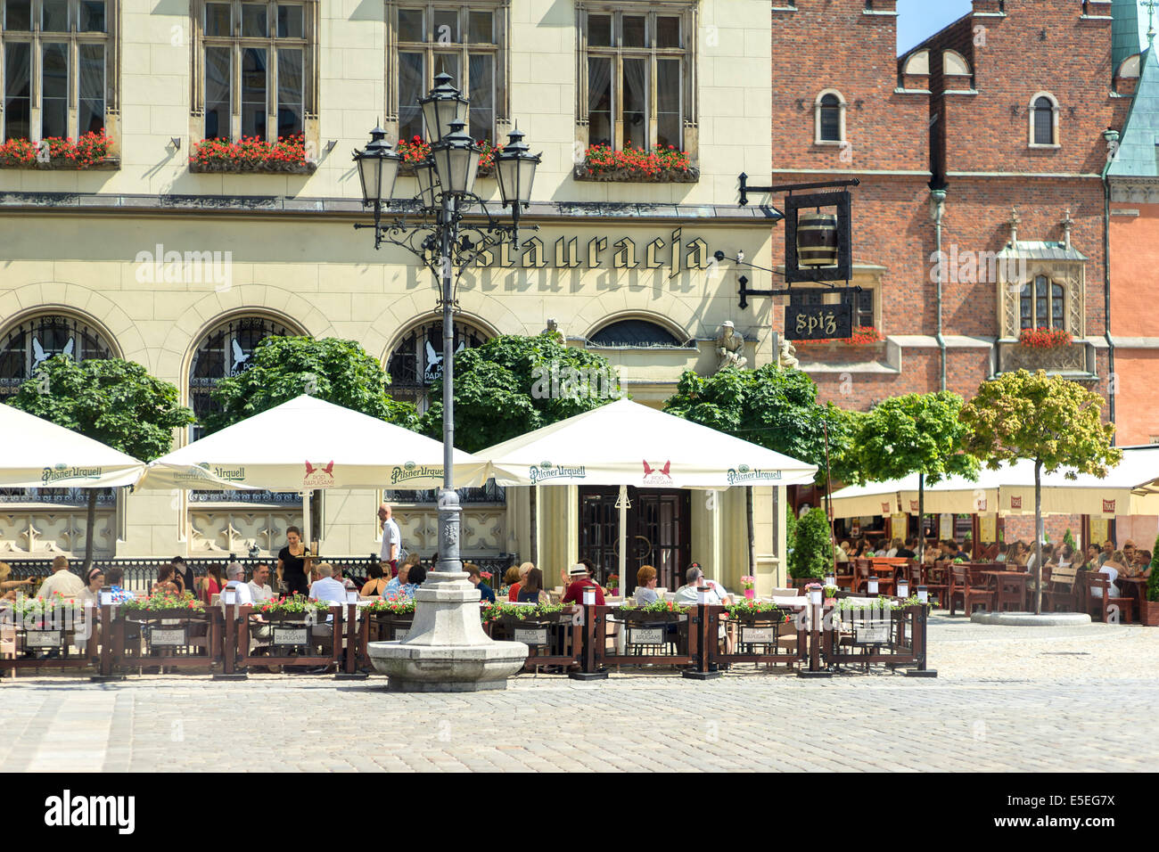 Wroclaw il mercato vecchio Municipio nuovo Foto Stock