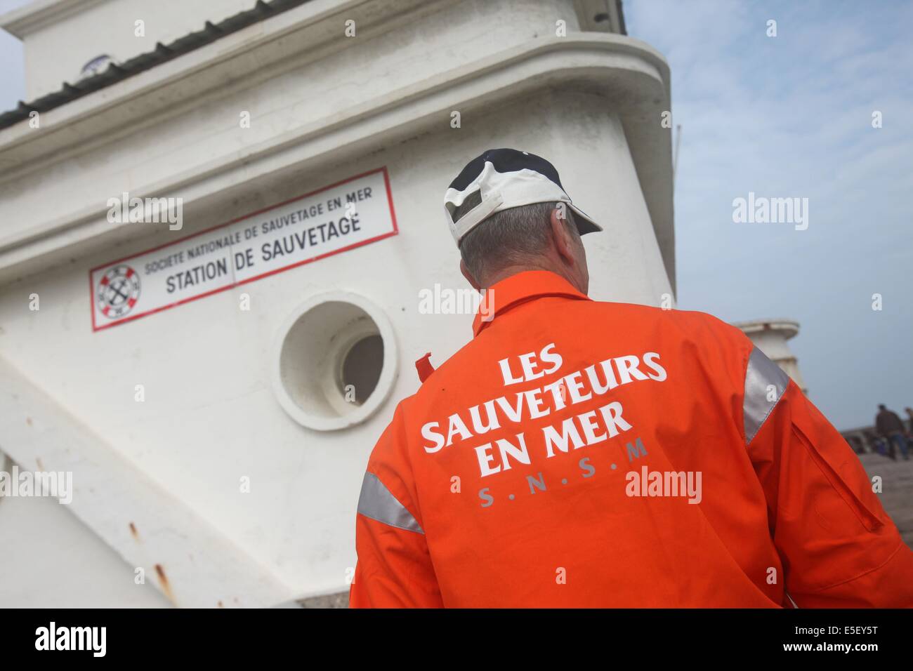 Francia, Haute Normandie, dieppe, station snsm, societe nationale de sauvetage en mer, presentazione des nouvelles tenues 2009, mecenat totale, Foto Stock