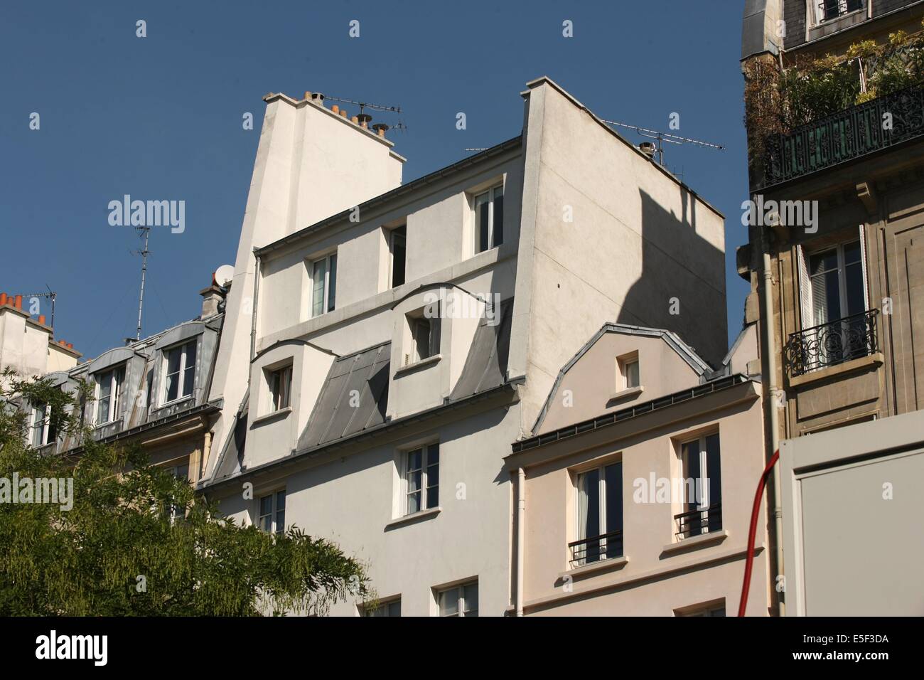 Francia, Ile de France, parigi 3e circondario, 32 rue du grenier saint lazare, haut inattendu, Foto Stock