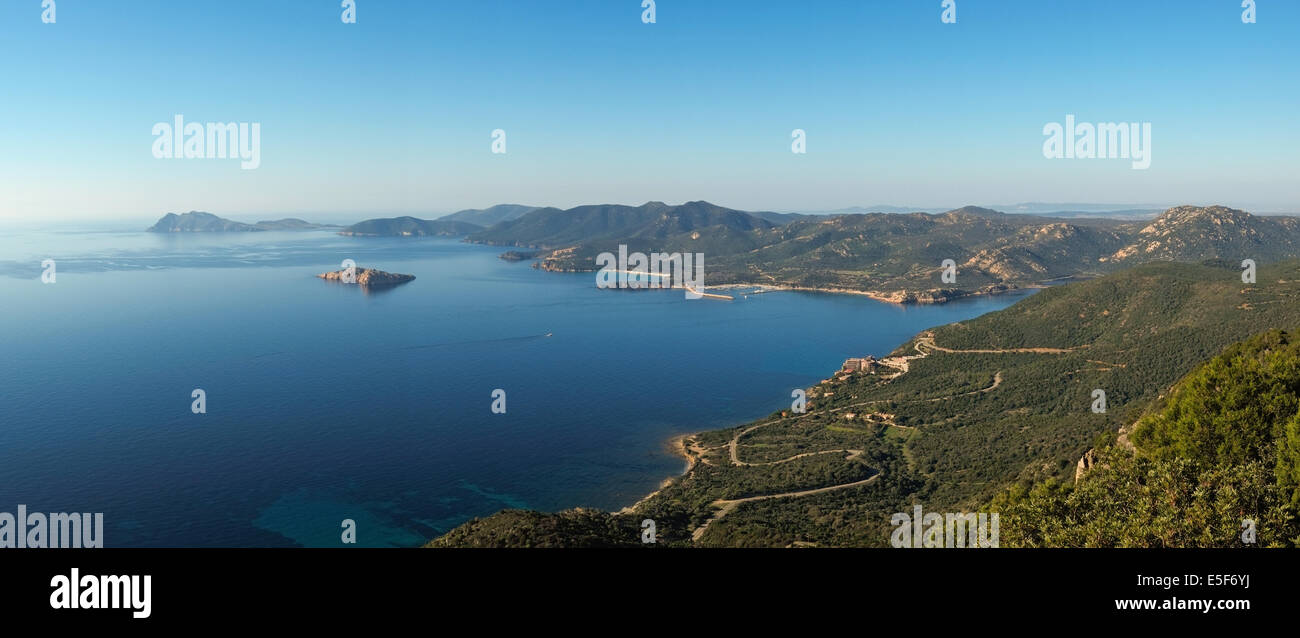 Panorama del litorale di Capo Teulada, Sardegna Sud, Italia Foto Stock