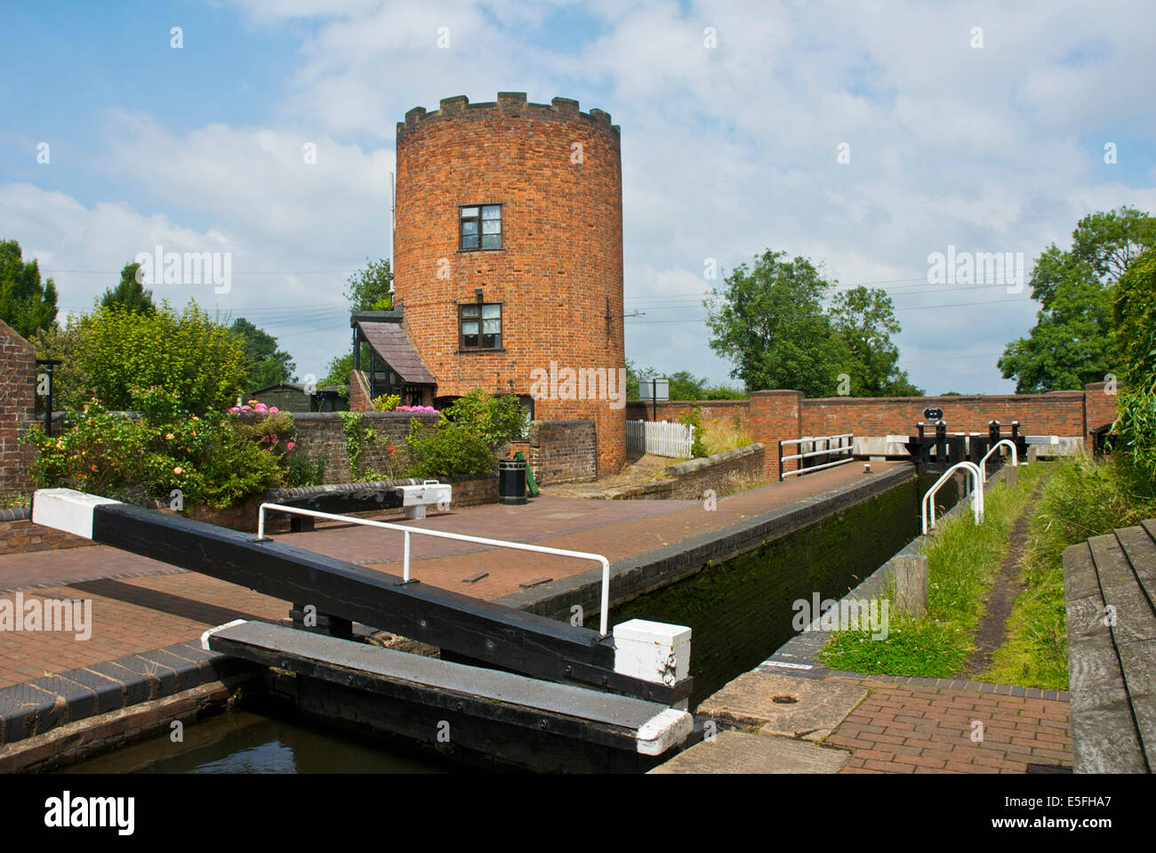 Gailey serratura, West Midlands per via navigabile, Staffordshire e Worcestershire Canal, Staffordshire, England Regno Unito Foto Stock