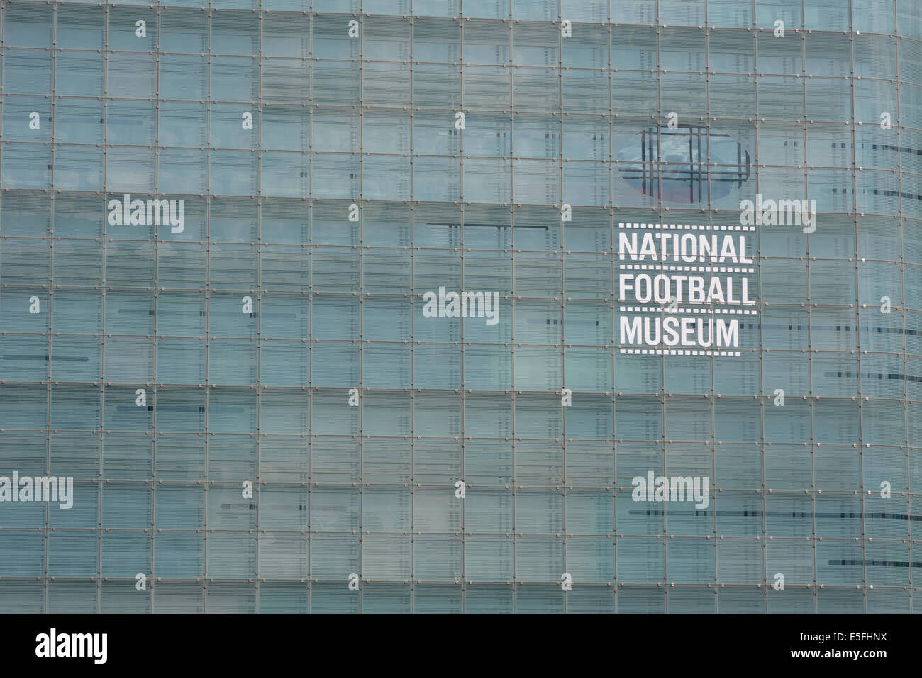 Museo Nazionale del calcio situato nell'ex edificio URBIS vicino alla stazione di Victoria situato nel cuore di Manchester. Foto Stock