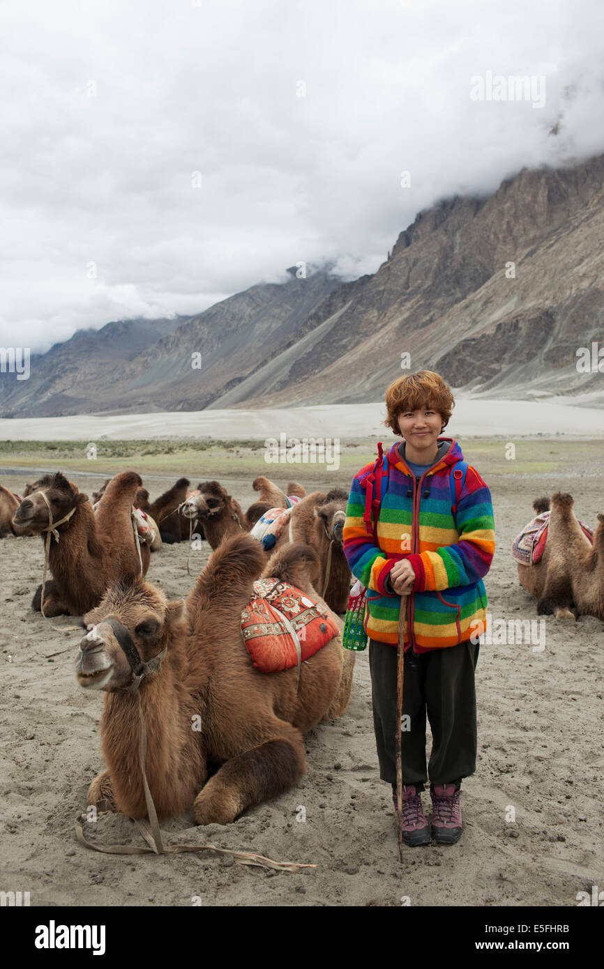 Traveler nella Valle di Nubra, Ladakh 2012 Foto Stock