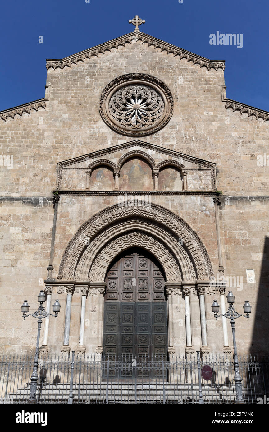 Portale della chiesa gotica di San Francesco d&#39;Assisi, La Kalsa, Palermo, in provincia di Palermo, Sicilia, Italia Foto Stock