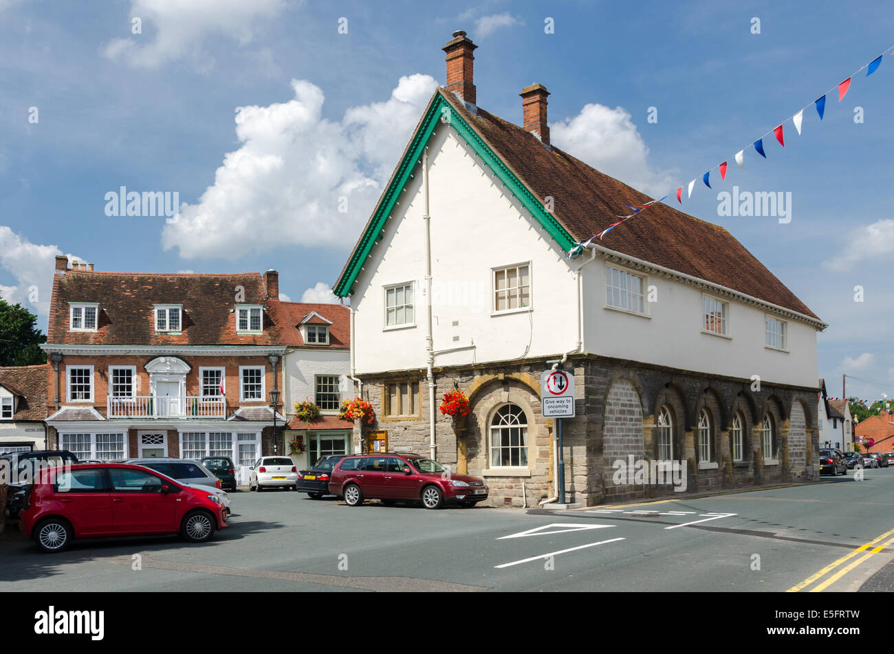 Il municipio della città vecchia nel burro Street nel Warwickshire città mercato di Alcester Foto Stock