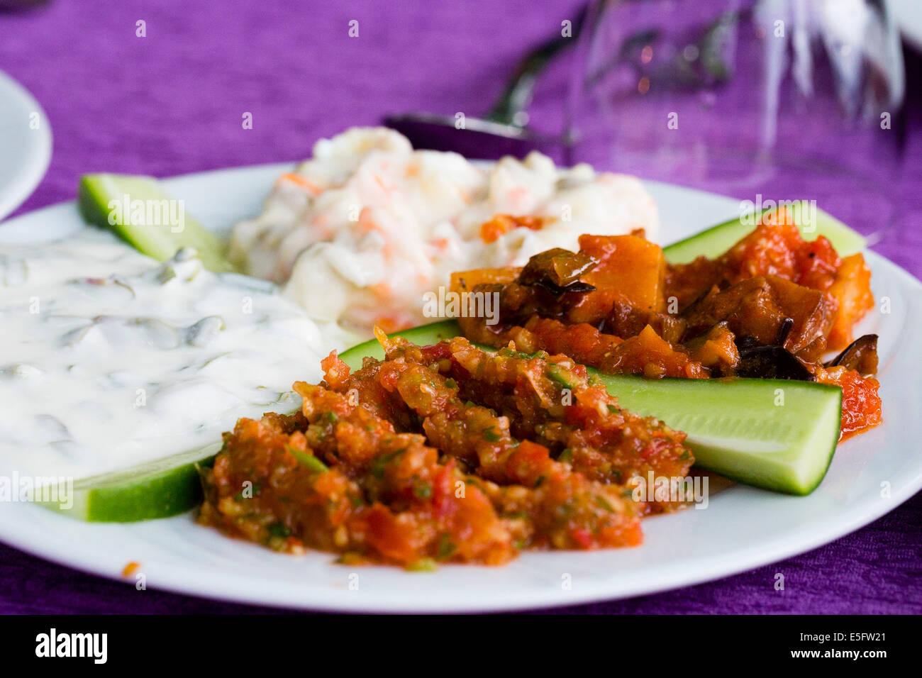 ADRASAN, Turchia Meze platter a Otel Koreli. Foto Stock