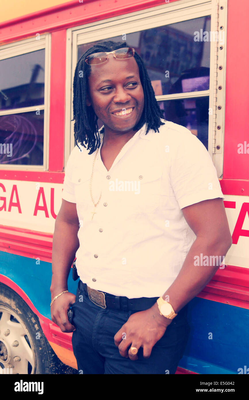 Garifuna honduregno musicista Aurelio Martinez in Dagriga, Belize Foto Stock