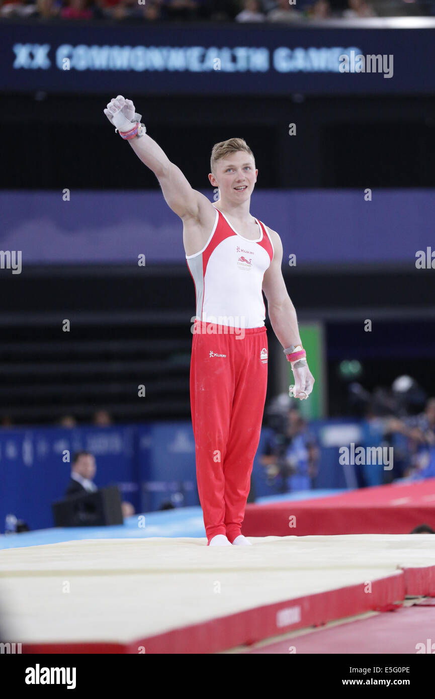 SSE Hydro, Glasgow, Scozia, Regno Unito, mercoledì 30 luglio 2014. Nile Wilson of England Vincitore della medaglia di bronzo nel concorso di ginnastica artistica All Round individuale maschile ai Giochi del Commonwealth di Glasgow 2014 Foto Stock