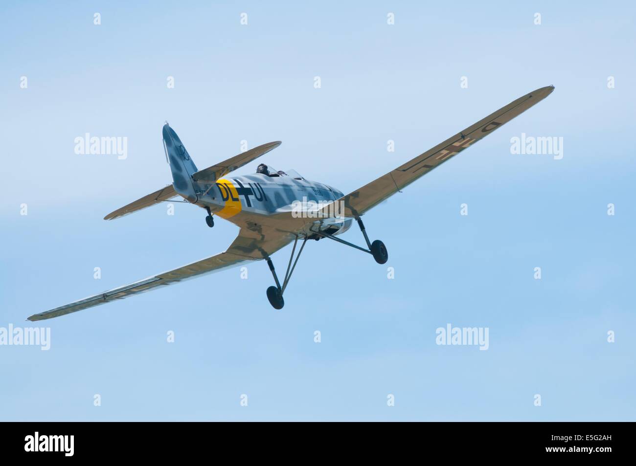 Il vecchio tedesco piano di formazione Klemm KL-35D battenti in Francia Foto Stock