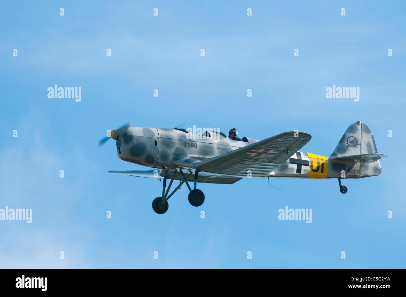 Il vecchio tedesco piano di formazione Klemm KL-35D battenti in Francia Foto Stock