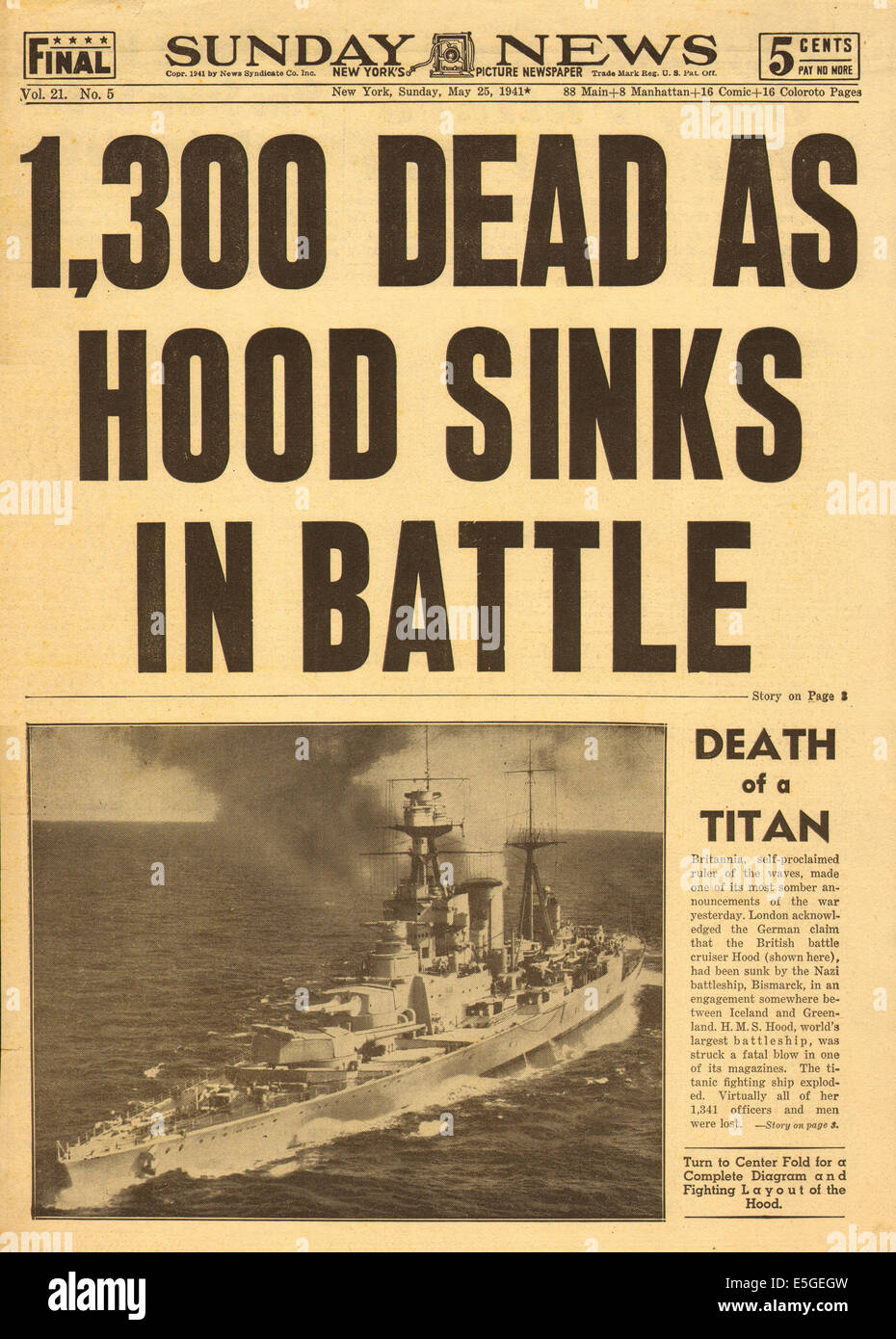 1941 Domenica News (New York) pagina anteriore segnalato il naufragio della Royal Navy battlecruiser HMS il cofano dal tedesco della corazzata Bismark Foto Stock