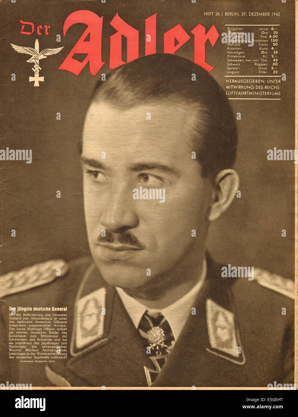 1942 Der Adler (Luftwaffe magazine) pagina anteriore che mostra Luftwaffe ace General Maggiore Adolf Galland Foto Stock