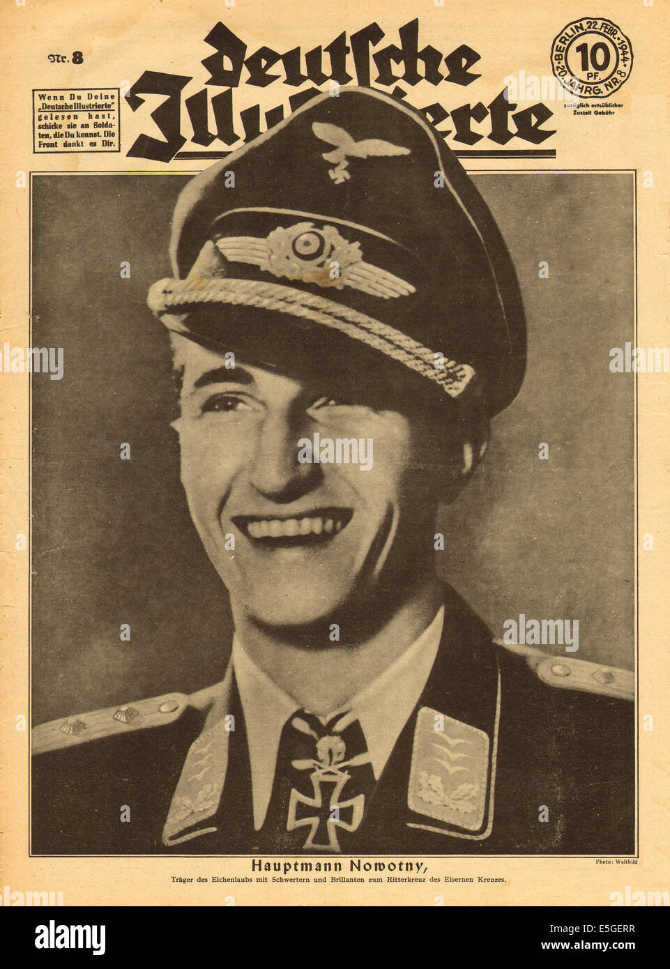 1944 Deutsche Illustrierte pagina anteriore che mostra Luftwaffe Ace capitano Walther Nowotny Foto Stock