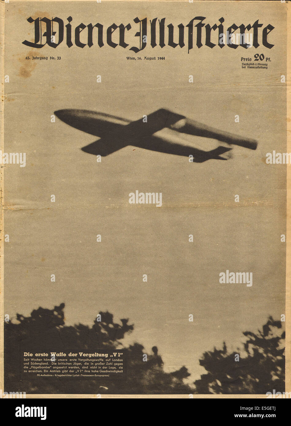 1944 Wiener Illustrierte pagina anteriore che mostra un V1 rocket in volo Foto Stock
