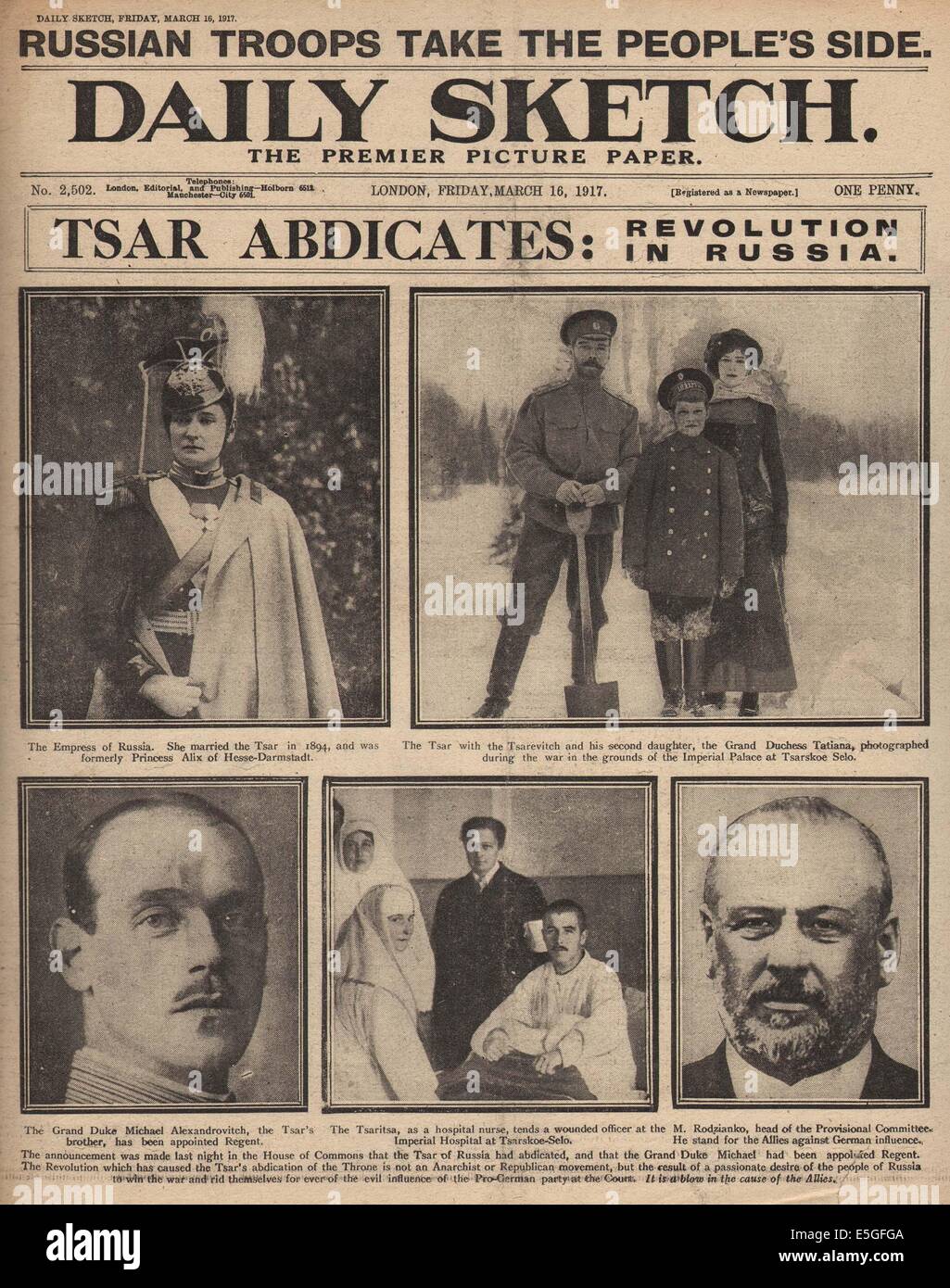 1917 Daily Sketch pagina anteriore reporting rivoluzione russa e abdicazione dello zar Nicola II Foto Stock