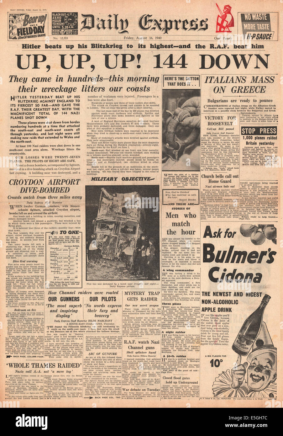 1940 Daily Express front page reporting battaglie RAF Luftwaffe oltre a Sud Est Inghilterra Foto Stock