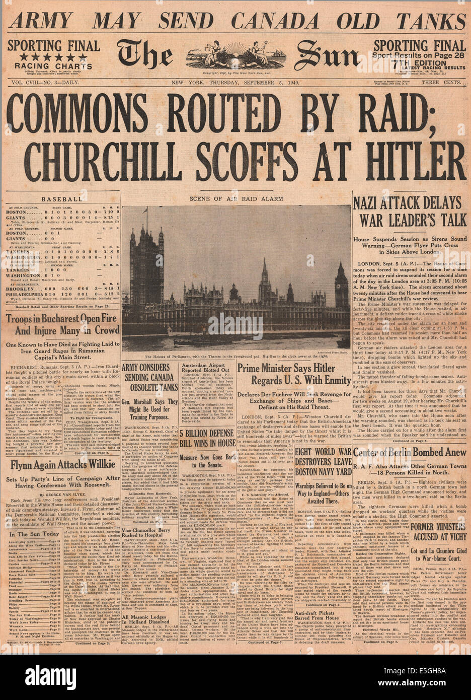 1940 Il Sole (New York) pagina anteriore reporting Luftwaffe incursioni Gran Bretagna e RAF bombardato Berlino Foto Stock