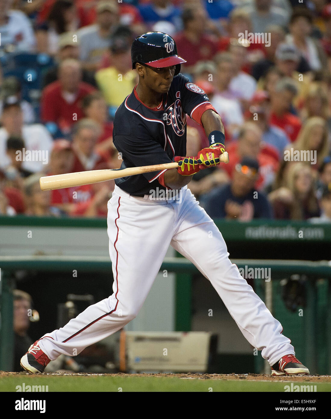 Washington DC, Stati Uniti d'America. Il 15 agosto, 2014. Washington cittadini diritto fielder Michael Taylor (18) a bat contro i pirati di Pittsburgh durante il loro gioco a cittadini Park a Washington D.C, Venerdì, 15 agosto 2014. Credito: Harry Walker/Alamy Live News Foto Stock