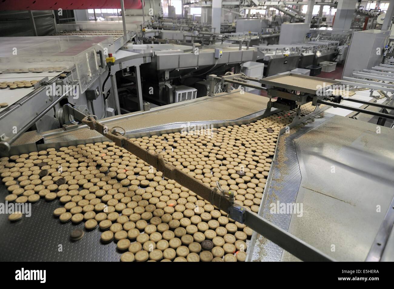 Novara (Italia), Pavesi impianto (Gruppo Barilla), la linea di produzione di biscotti Foto Stock