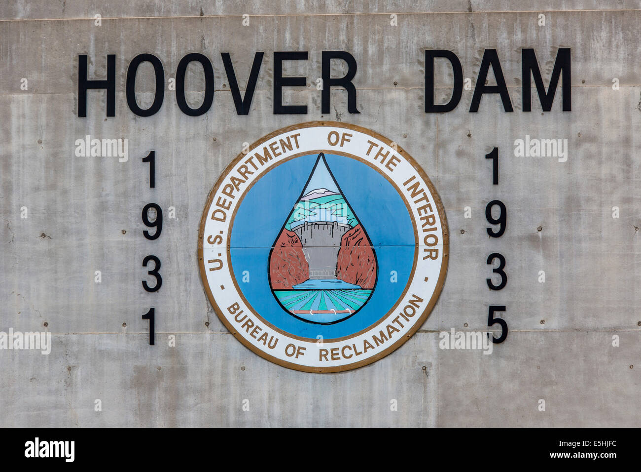 Lettering "Hoover Dam', all' Hoover Dam, Boulder City, Nevada, Stati Uniti Foto Stock