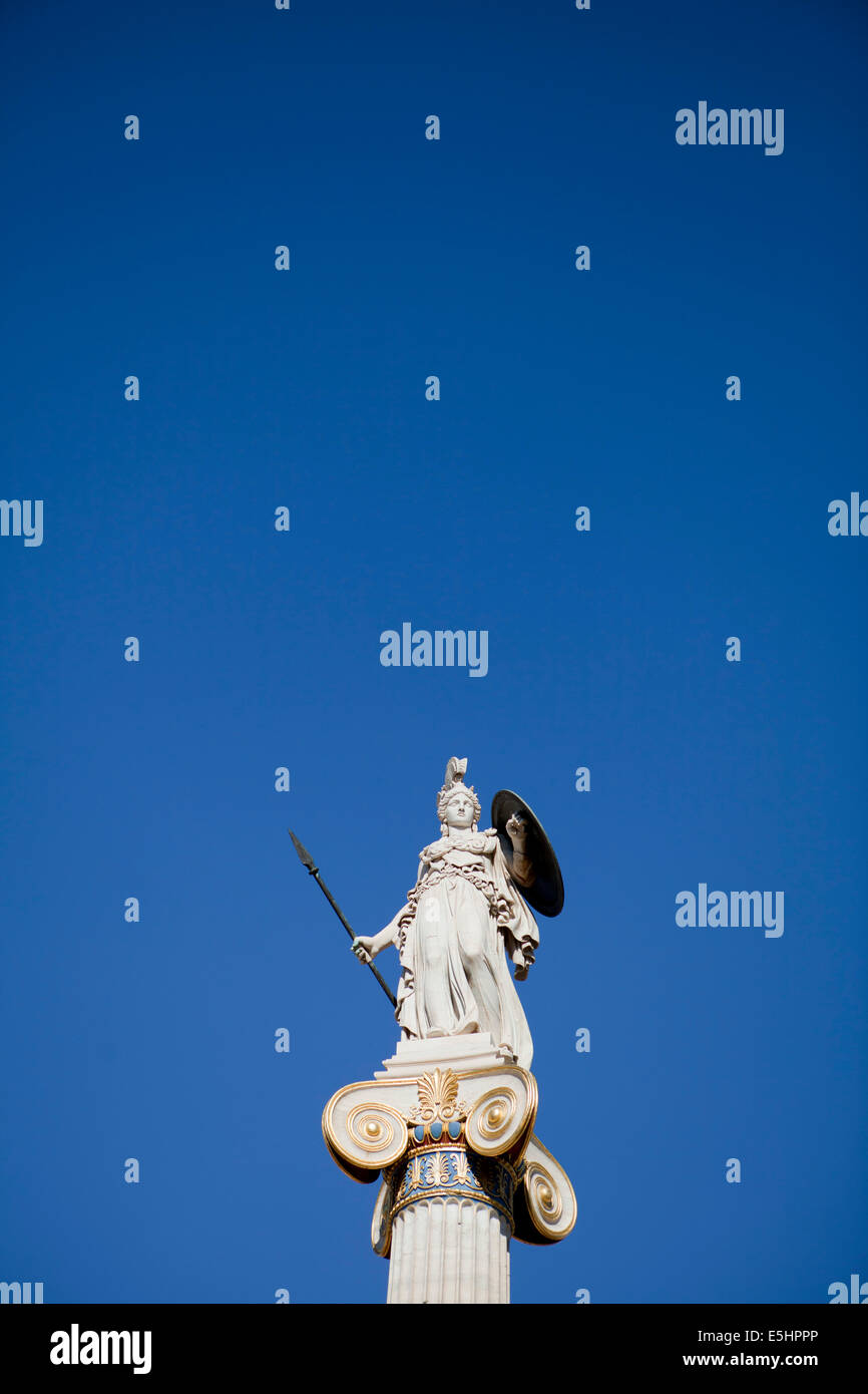 Athena statua all Accademia di Atene Foto Stock