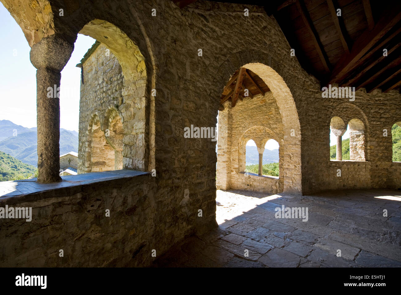 L'Italia, Lombardia, Civate, San Pietro al Monte Foto Stock