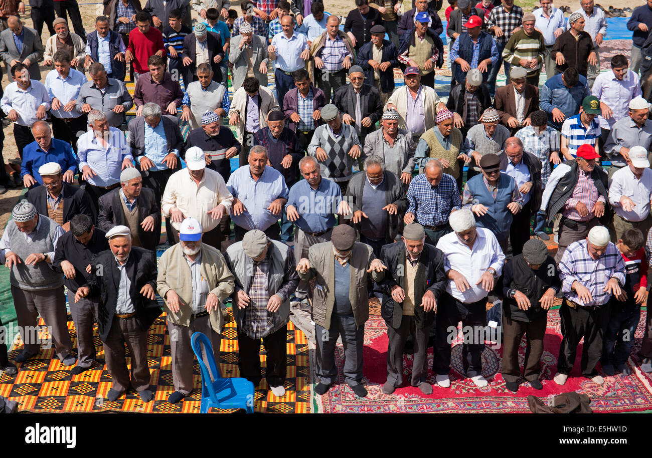 Pioggia di pregare in Kula Manisa Turchia Foto Stock