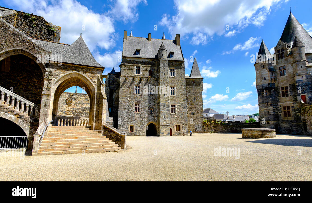 Il castello del XIII secolo a Vitré, Ille-et-Vilaine Bretagna, Francia Foto Stock