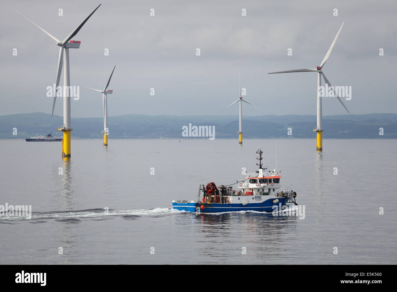 Gwynt y Mor del parco eolico offshore al largo delle coste del Galles del Nord durante la fase di costruzione della primavera 2014 Foto Stock