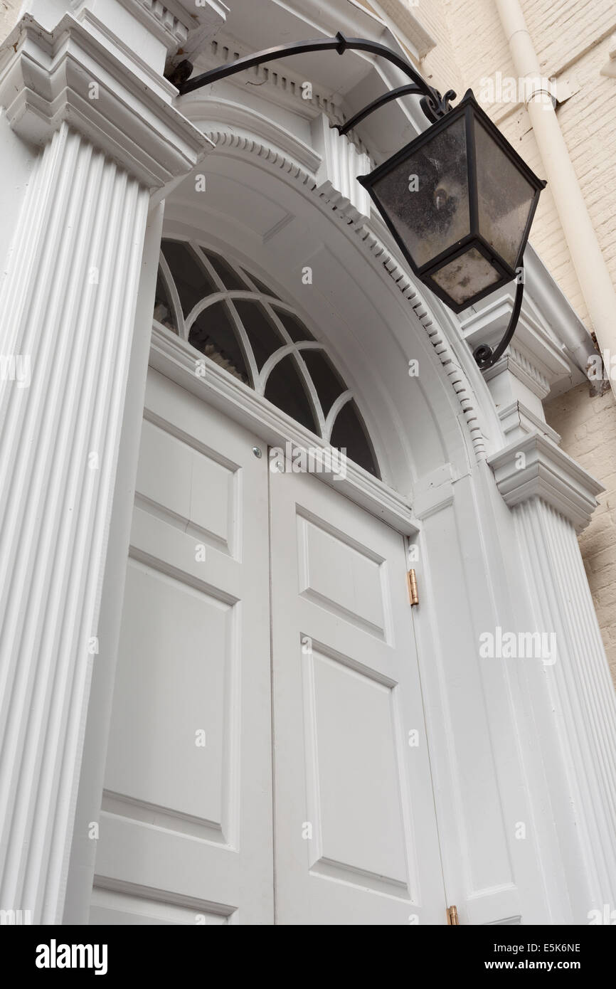 Historic Burlington County Court House, Samuel Lewis architetto. Costruito nel 1796. Modellato dopo Congress Hall di Philadelphia. Foto Stock