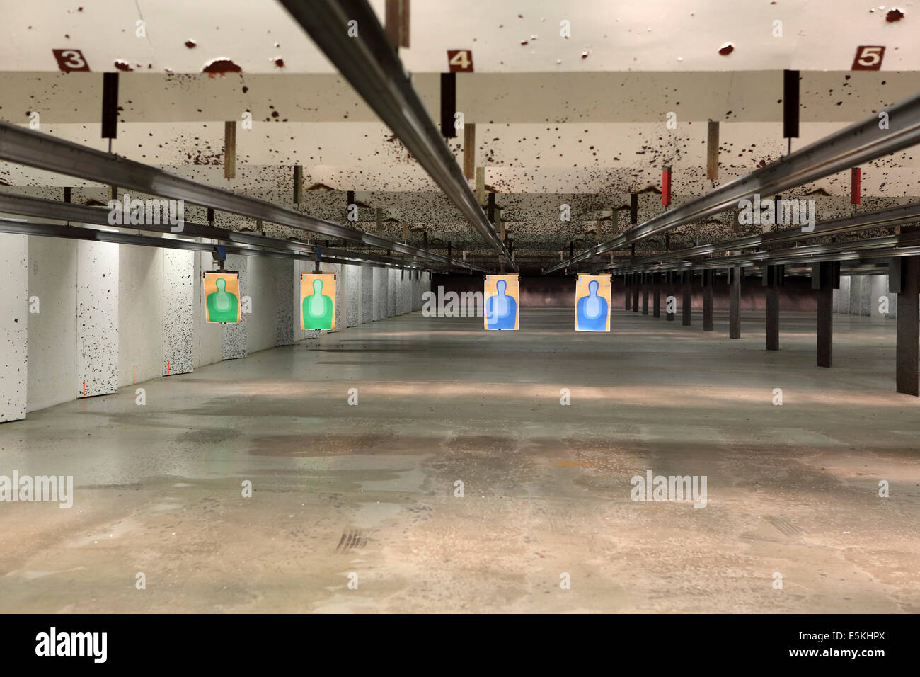 Poligono di tiro presso il Royal Canadian polizia montata (GRC) Magazzino di Regina, Saskatchewan. Foto Stock