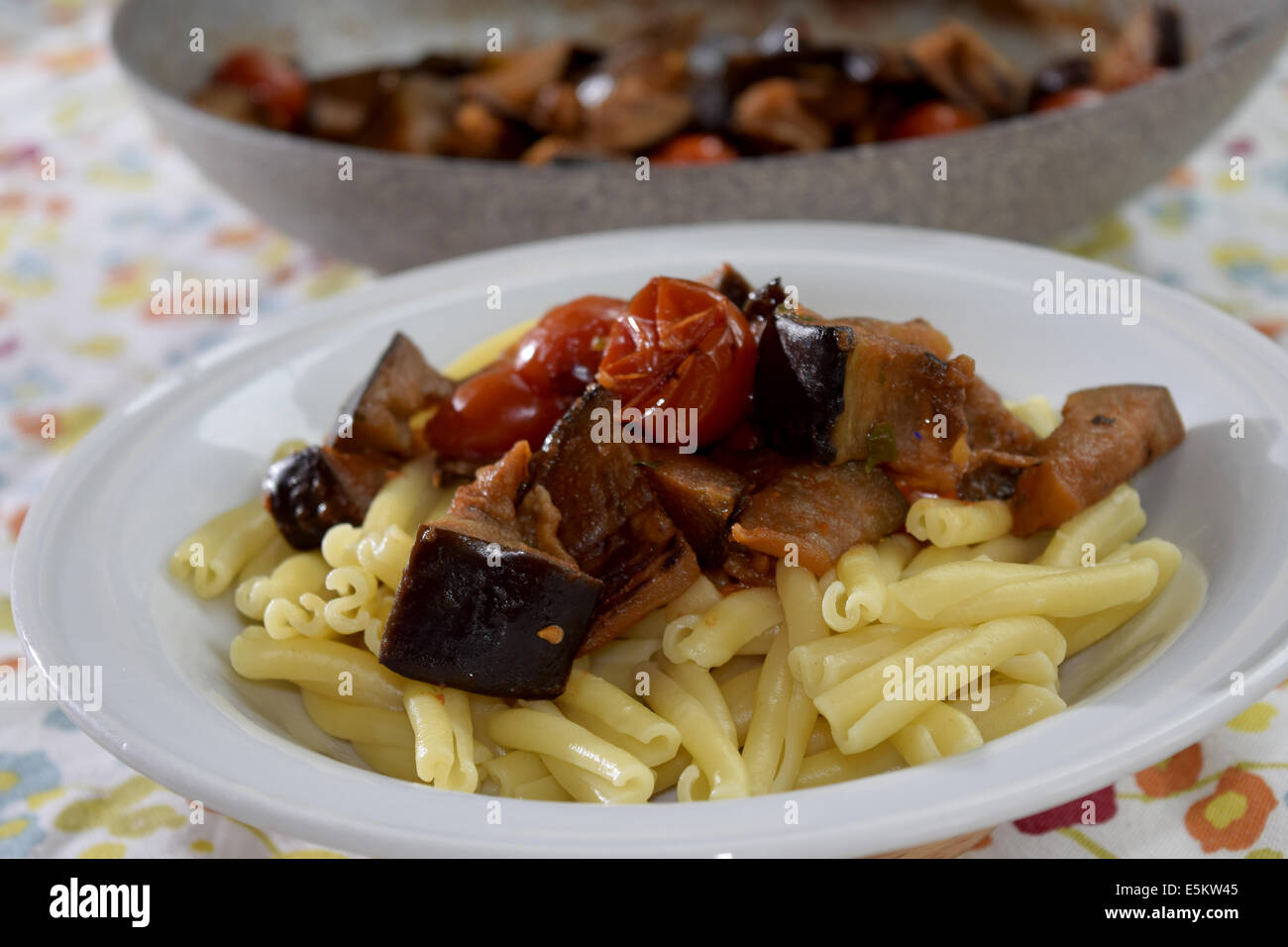 La pasta alla norma Foto Stock