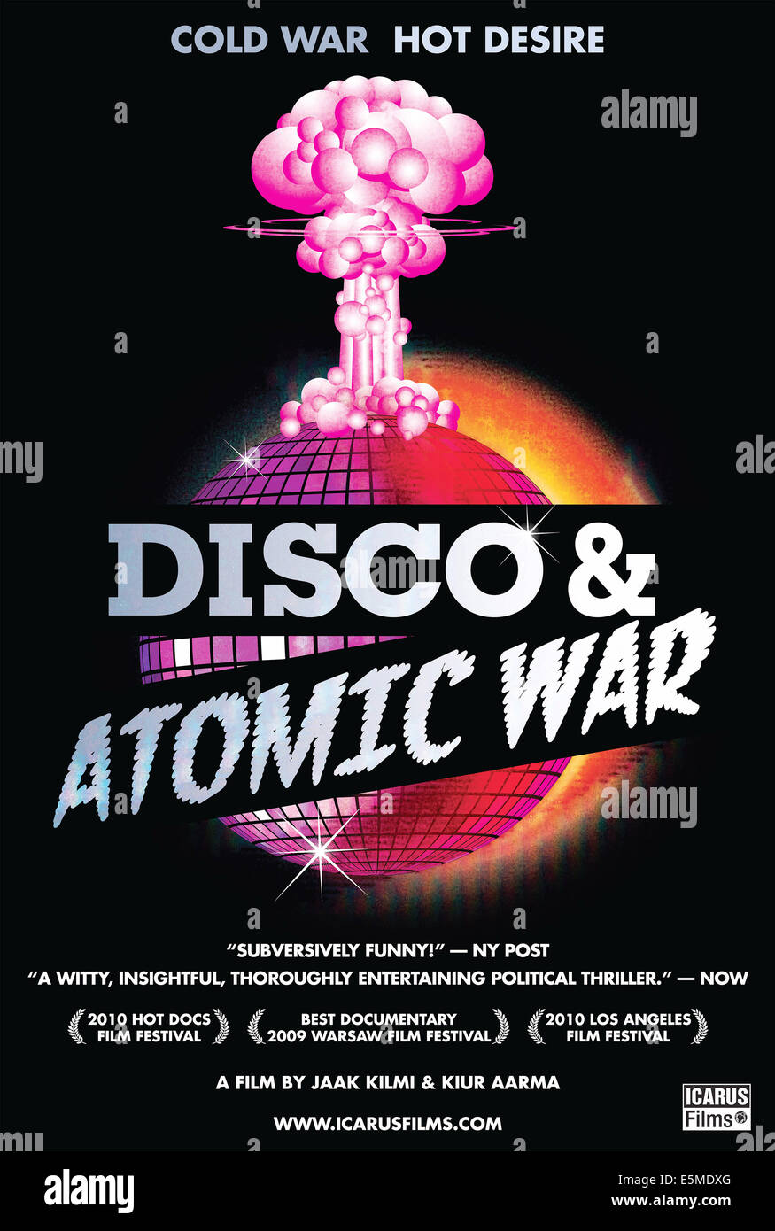 Discoteca e guerra atomica, (aka discoteca & guerra atomica, aka DISKO JA  TUUMASODA), US locandina, 2009. ©Icarus film/cortesia Everett Foto stock -  Alamy