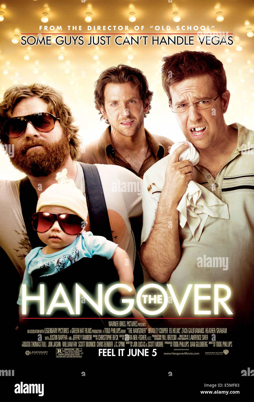 La sbornia, indietro da sinistra: Zach Galifianakis, Bradley Cooper, Ed Helms, 2009. Ph: Frank Masi/©Warner Bros/cortesia Everett Foto Stock