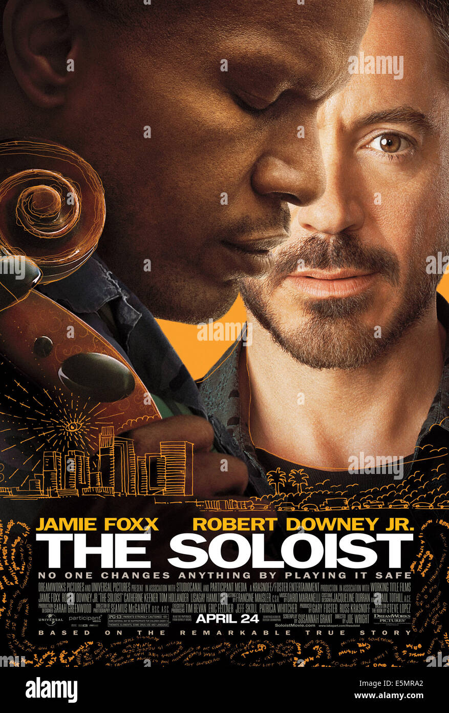 Il solista, da sinistra: Jamie Foxx, Robert Downey Jr., 2009. PH: Francois Duhamel/©DreamWorks SKG/cortesia Everett Collection Foto Stock