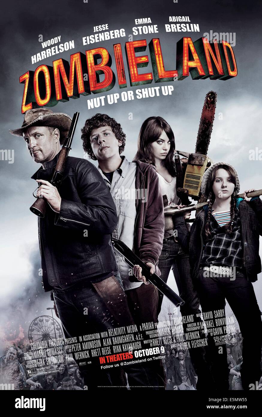 "ZOMBIELAND", da sinistra: Woody Harrelson, Jesse Eisenberg, pietra della Emma, Abigail Breslin, 2009, © Columbia/cortesia Everett Foto Stock