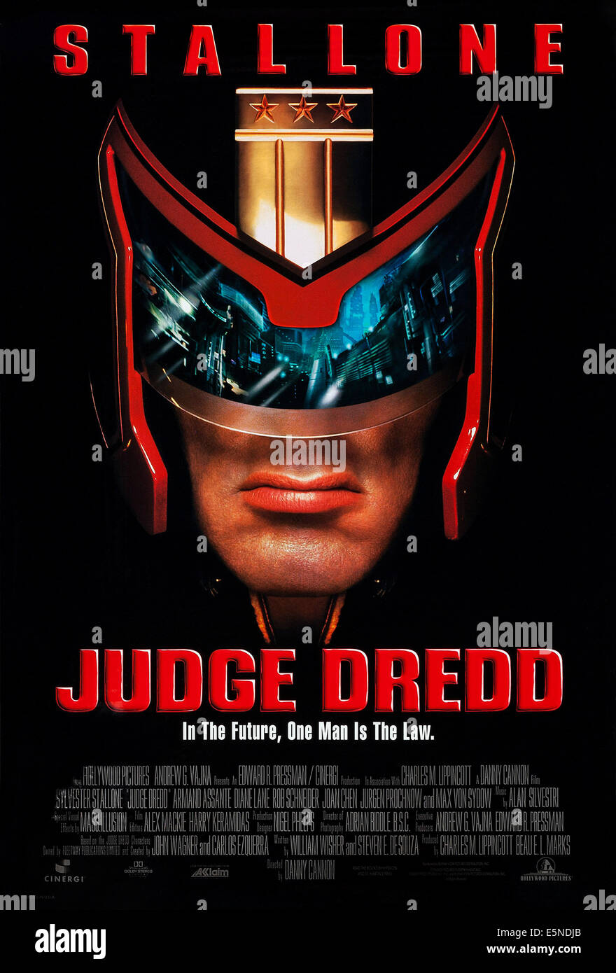 JUDGE DREDD, U.S. locandina, Sylvester Stallone, 1995. © Buena Vista/cortesia Everett Collection Foto Stock