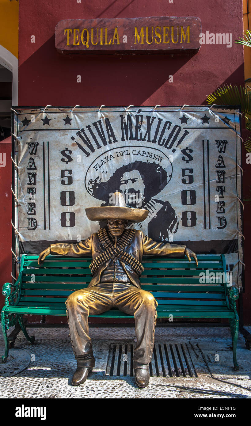 Valoroso uomo messicano in costume tradizionale, Messico Foto Stock